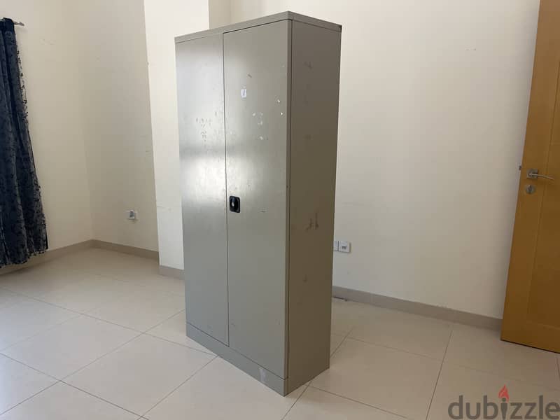 Good Quality Used Steel Cupboard 0