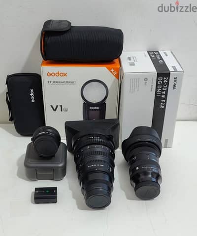 Sony FE PZ 28-135mm F4, sigma 24-70mm mark ii & other Accessories