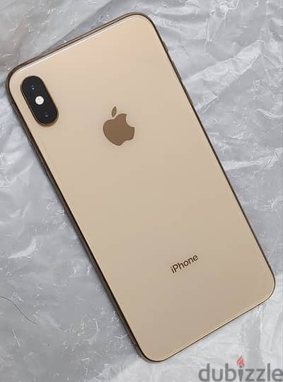 iPhone xs max  OMR 110