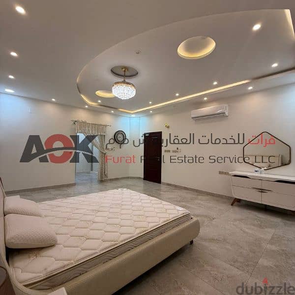 فيلا راقية للإيجار في المعبيلة الجنوبية Luxury villa for rent in South 2