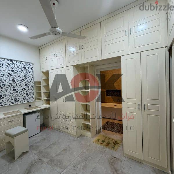 فيلا راقية للإيجار في المعبيلة الجنوبية Luxury villa for rent in South 4