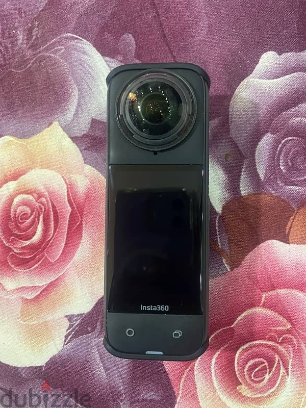 insta360 4X with insta original streak only one month use 2