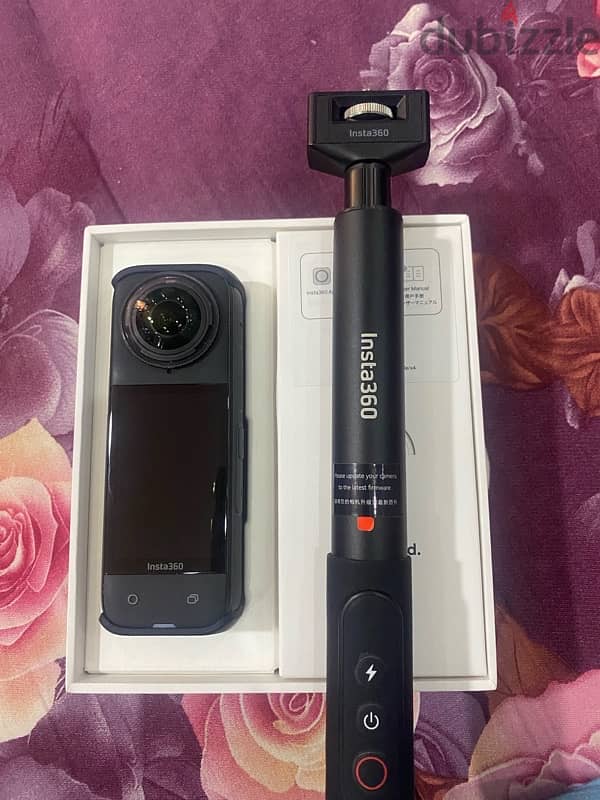 insta360 4X with insta original streak only one month use 5