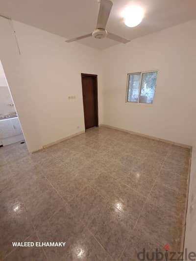 غرفه وحمام ومطبخ  Room, bathroom and kitchen