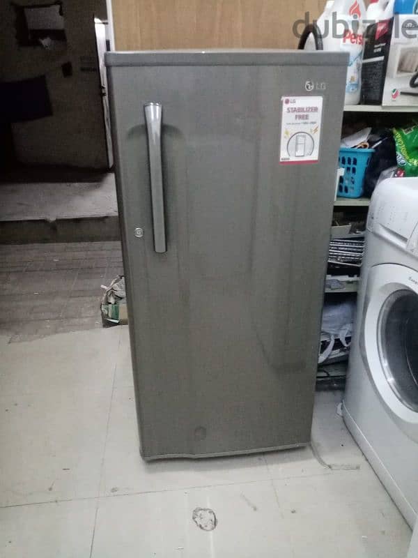 LG refrigerator for sale perfect condition neat clean 0