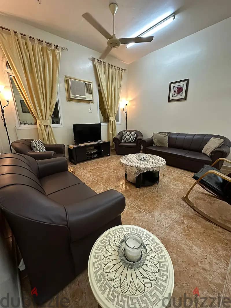 Apartment for rent in AlKhweir 33 12