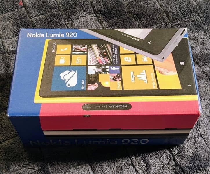 Nokia Lumia 920 Yellow Brand New for Nokia Phone Lovers 12