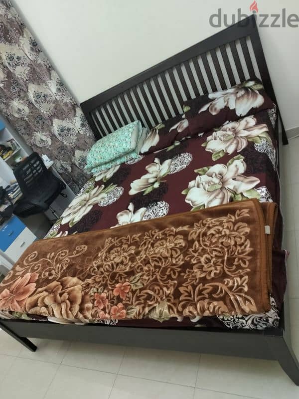 King size bed with RAHA MATRESS 3