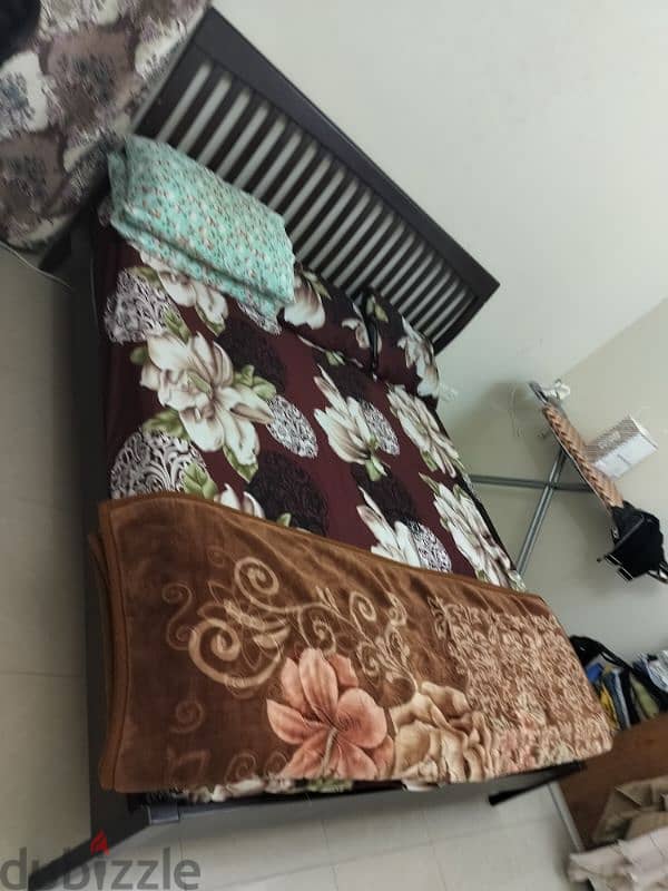 King size bed with RAHA MATRESS 6