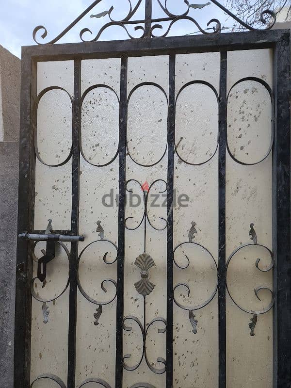 External iron doors in good condition 1