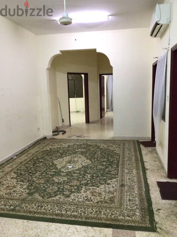 a big 3 bhk villa for rent near Nahda hospital ruwi German embassy 3