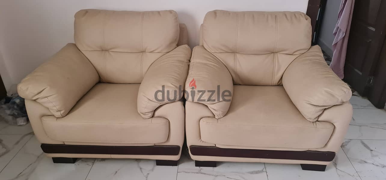 Sofa (3 +1+1 seater) 0