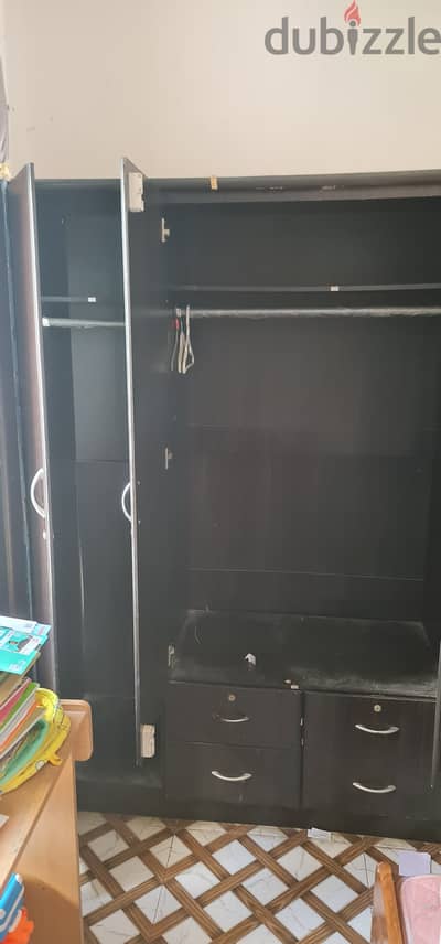 Used Cupboard for selling