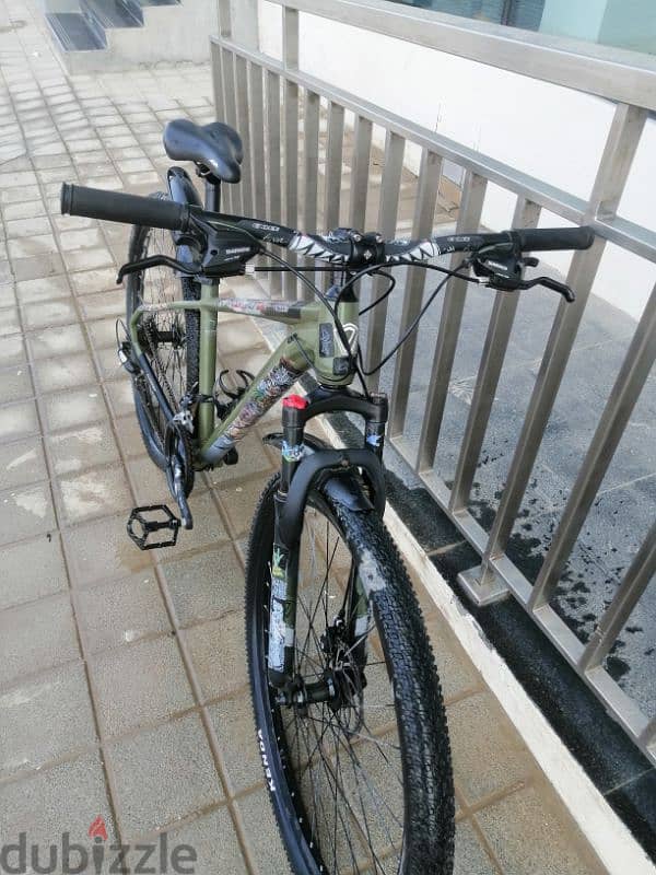 Java mountainbike with free accesories 1