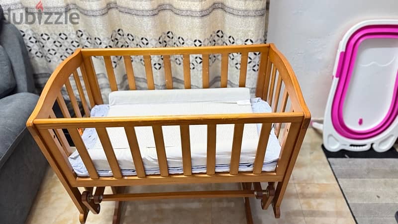 baby crib 4