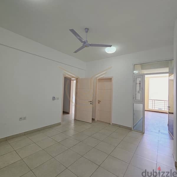 AL QURUM | EXCELLENT 5 BR TOWNHOUSE FOR RENT 4