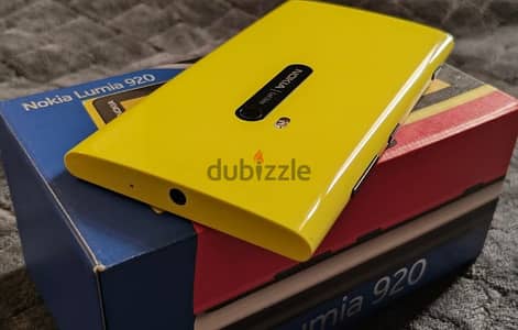 Extremely Rare Nokia Lumia 920 Yellow Brand New