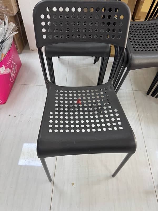 Iron Frame Chair كراسي حديد 1