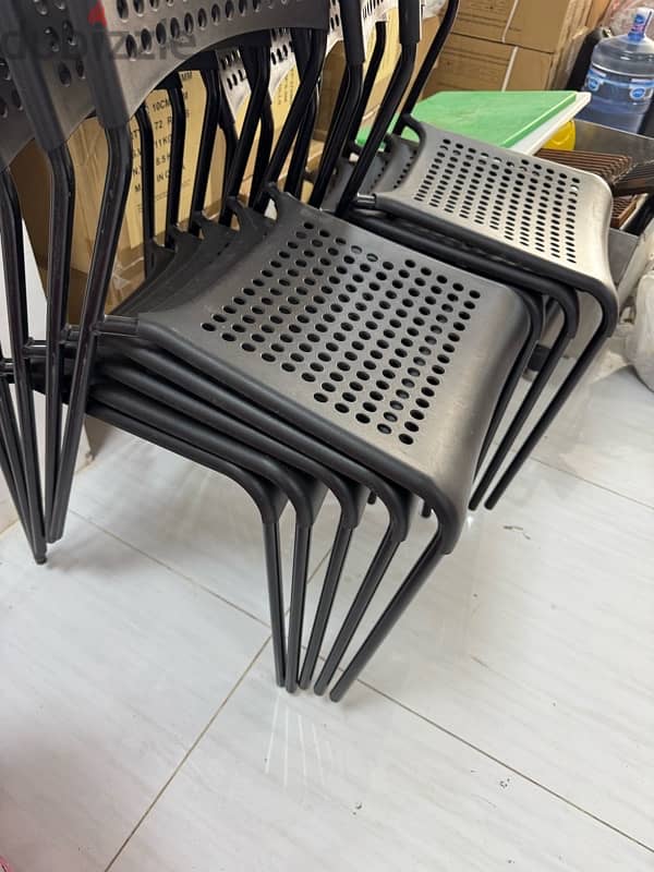 Iron Frame Chair كراسي حديد 2