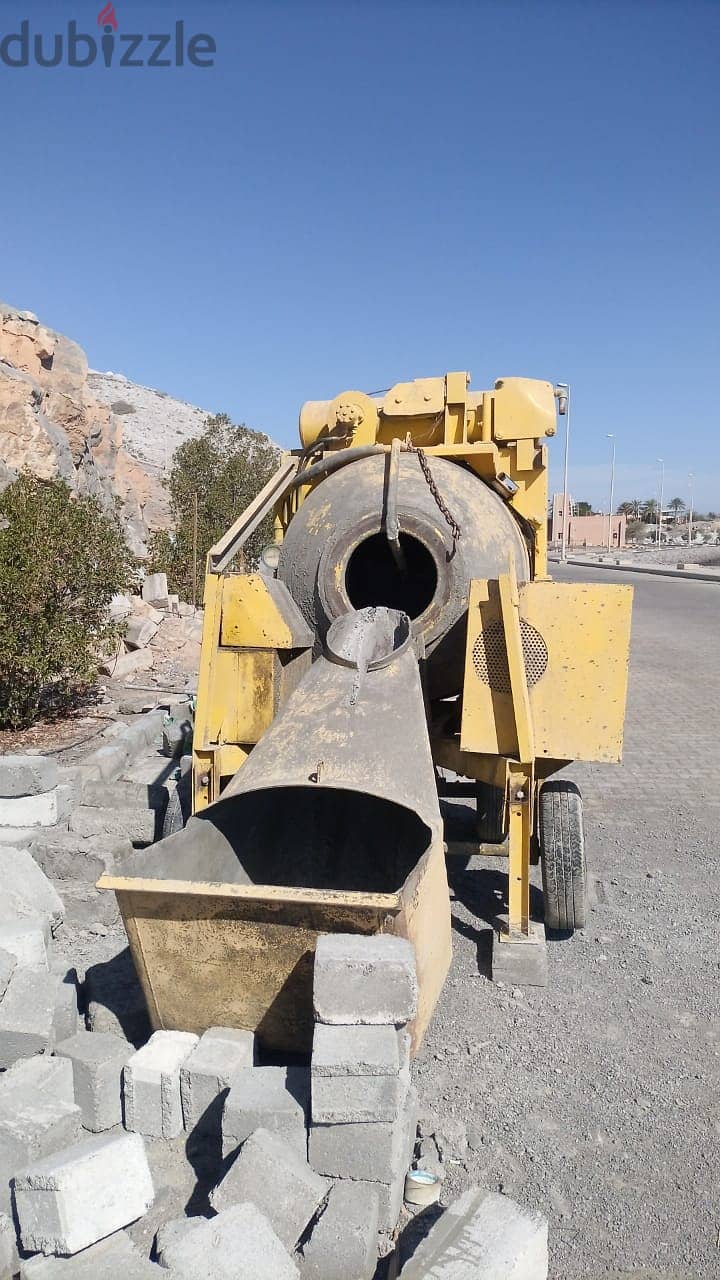 concrete Pump and mixer 7