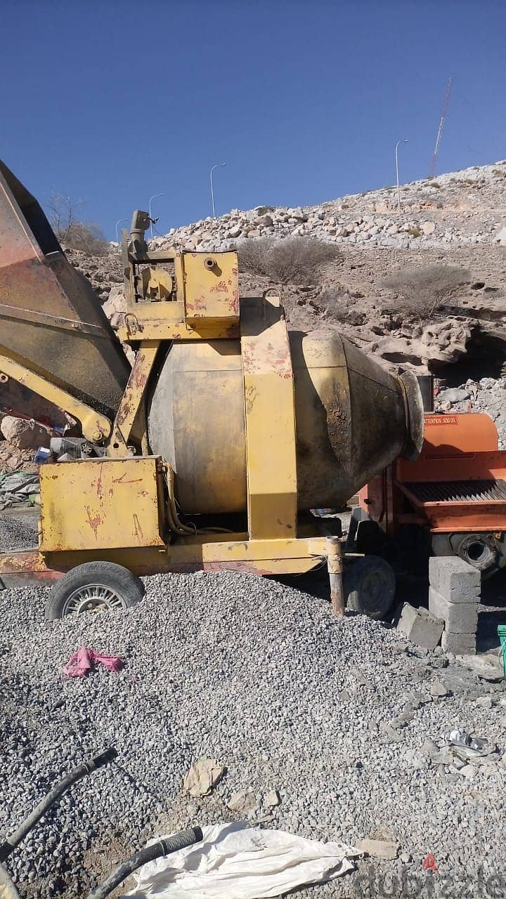 concrete Pump and mixer 11