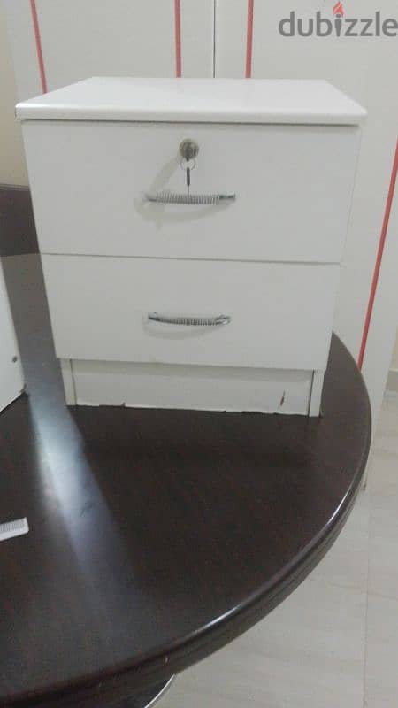 single. baby   table. sale 4