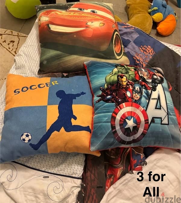 cushions - sonic - football 2