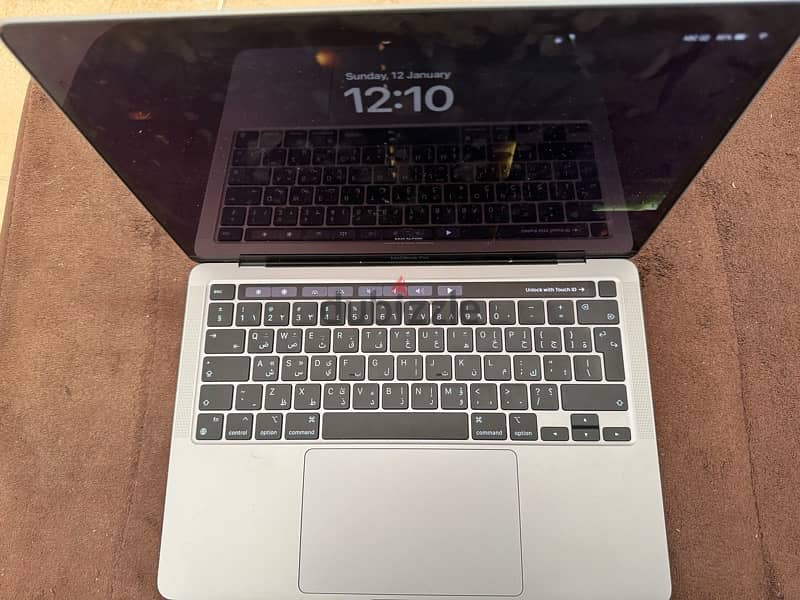 MacBook Pro 1