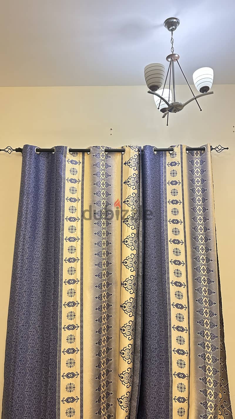 Elegant Curtains with Metal Rod - ستائر رائعة مع عمود معدني 4