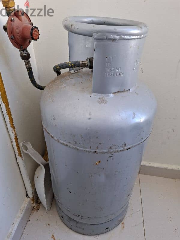 gas cylinder 0