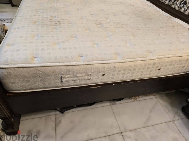 mattress for sale 200length×180 width from fahmy furniture 0