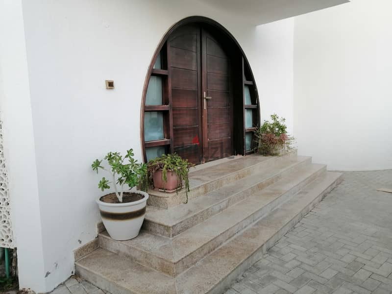 Organized Villa In Alqurum Opposite Montessori Oman 3