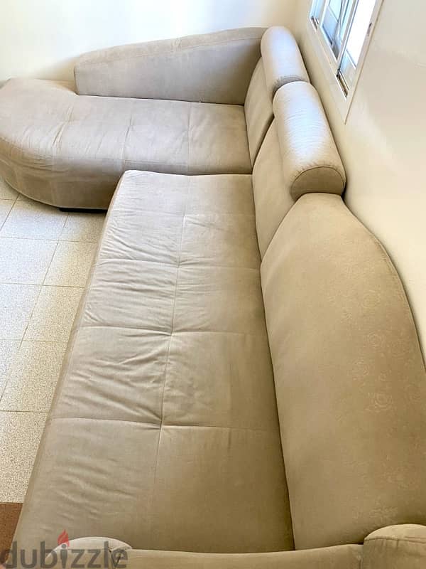 Luxury 4-Seater Sofa in Azaiba 5