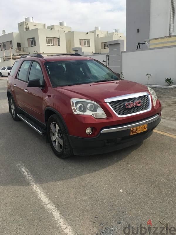 2012 GMC أكاديا 0