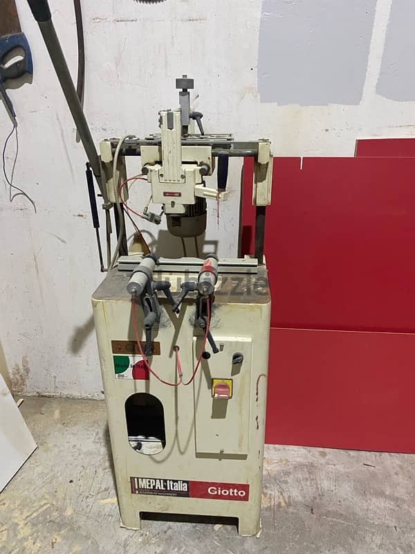 Aluminum  and Carpentry Equipment  Sale 6