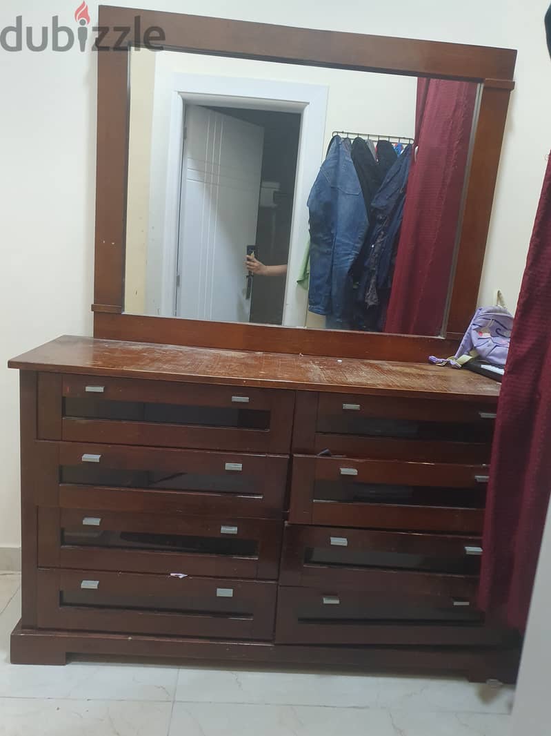 Big 4 door Cupboard and dressing table with drawers 1