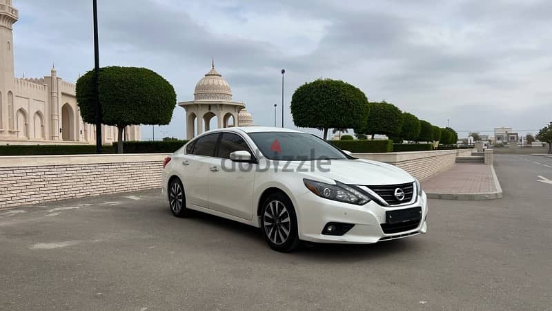 Nissan Altima 2018 0