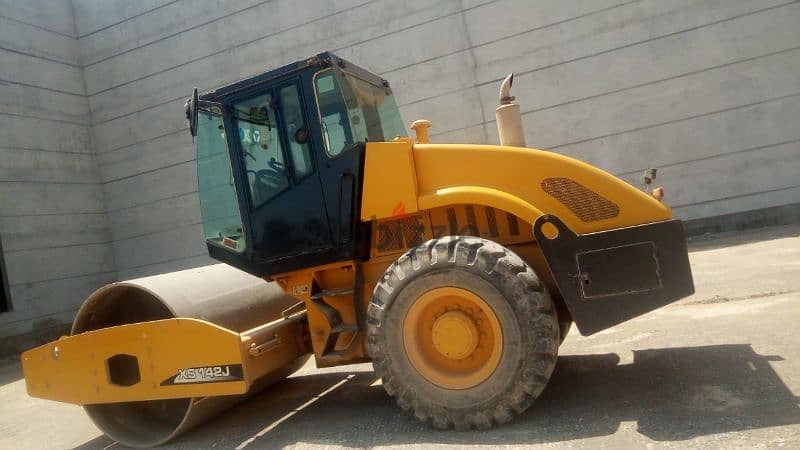 grader. road roller 13