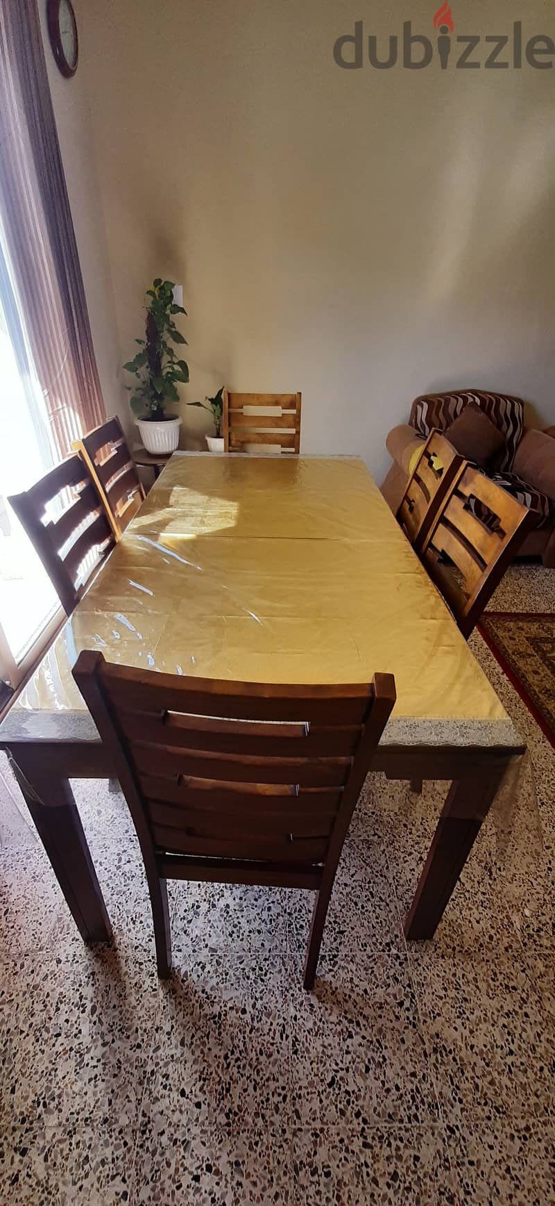 Dining Table with 6 Chair 0