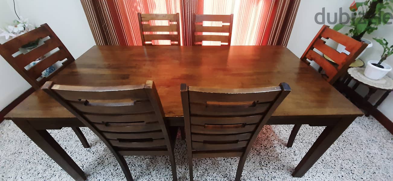 Dining Table with 6 Chair 2