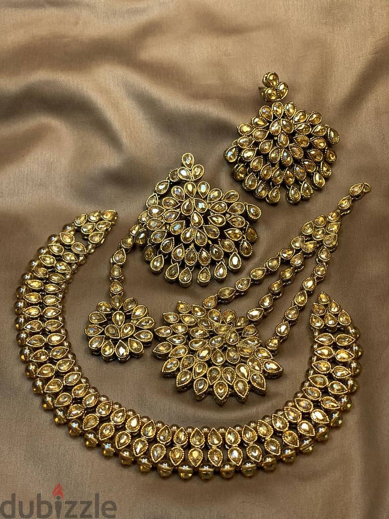 Pakistani traditional jewelry with customization and world wide deliv 19