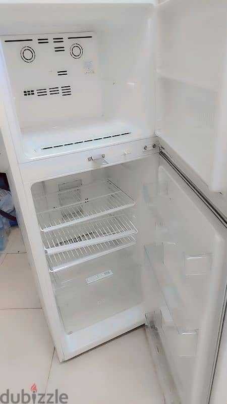 good condition fridge for sale 2