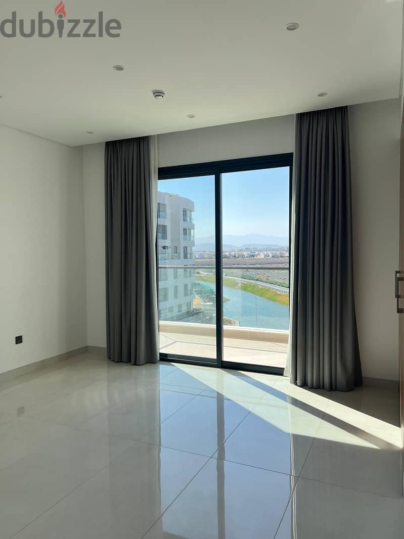 2BHK Apartment with Lagoon / Sea View for Rent in Lagoon 2