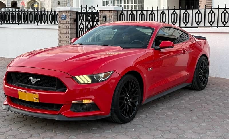 Ford Mustang 2015 0