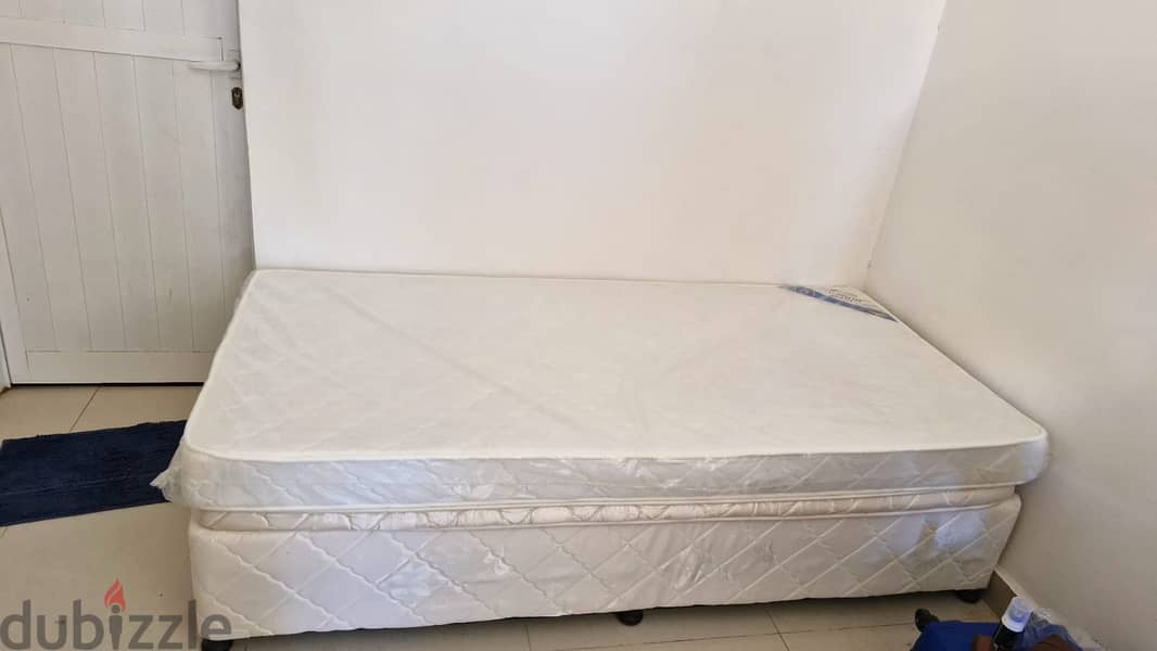 Bed with matress , mixer , kitchen rack 0