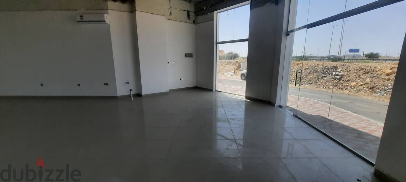 Showroom for Rent - Al Ansab Near Expressway 4