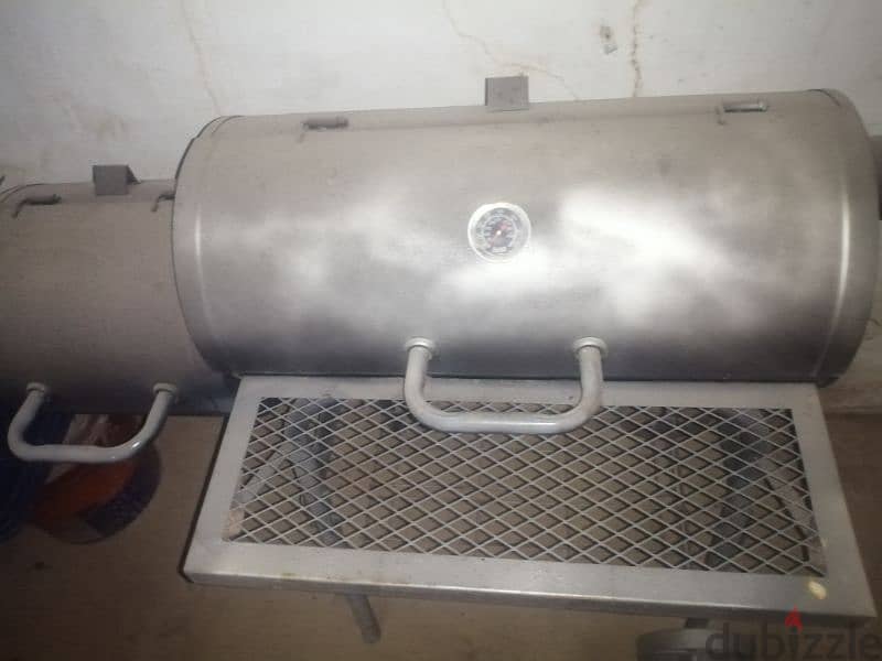 BBQ smoker 2