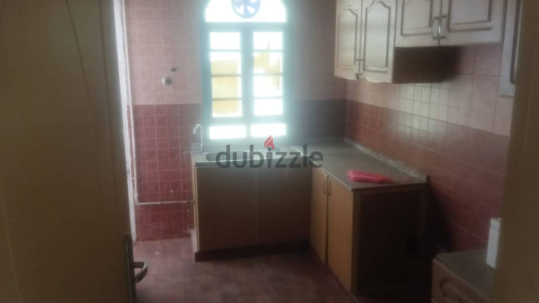 2BHK /1 BHK / Studio bldg Azaiba near Adam Bakery & Sakoon Noor market 3