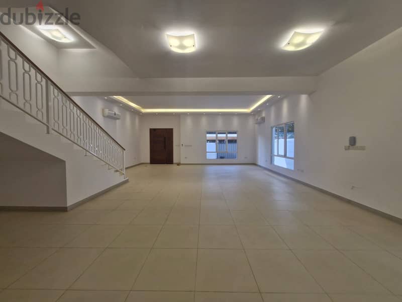 4 BR + 1 Maid’s Room Villa in Al Hail North (Close to the Village) 1