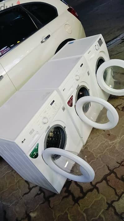 LG 7 kg washing machine for sale in good working